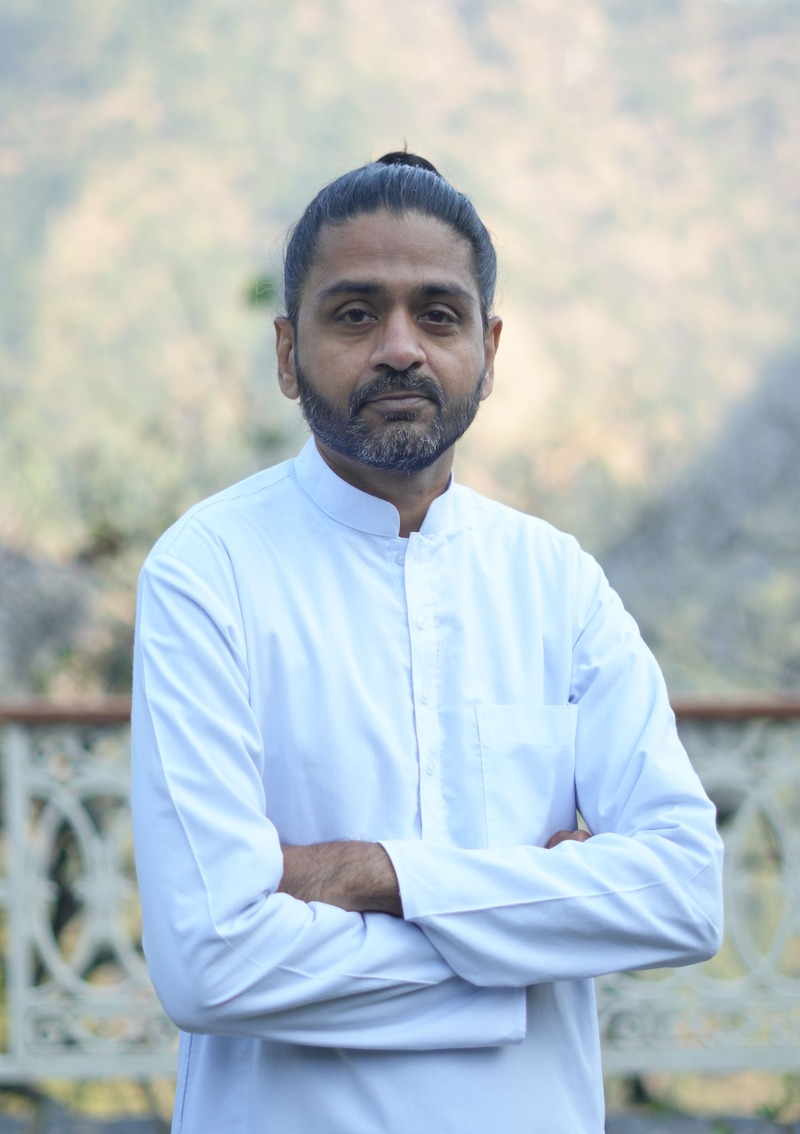 Sakshi Chaitanya (Sahil Patel)