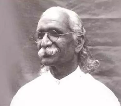 Swami Kuvalayananda Known for researching the scientific foundations of yoga, Swami Kuvalayananda was a yoga guru, researcher, and educator.