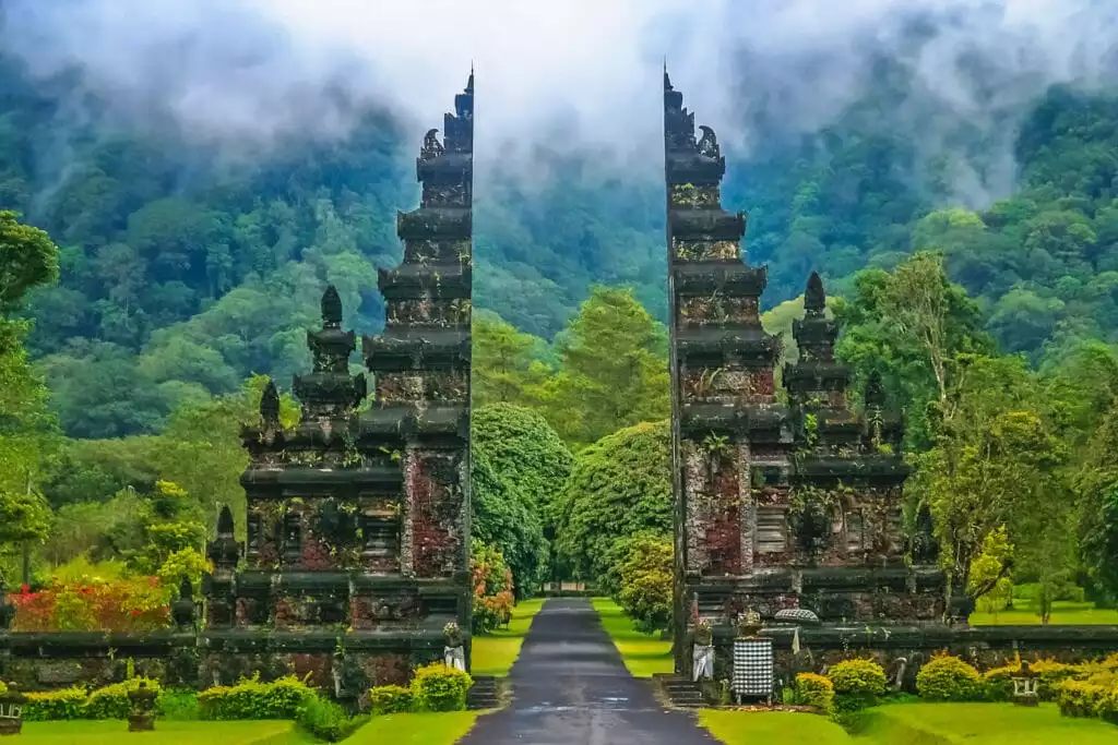 Internationally Certified Yoga Teacher Training Courses in Bali Yoga teacher training course in Bali