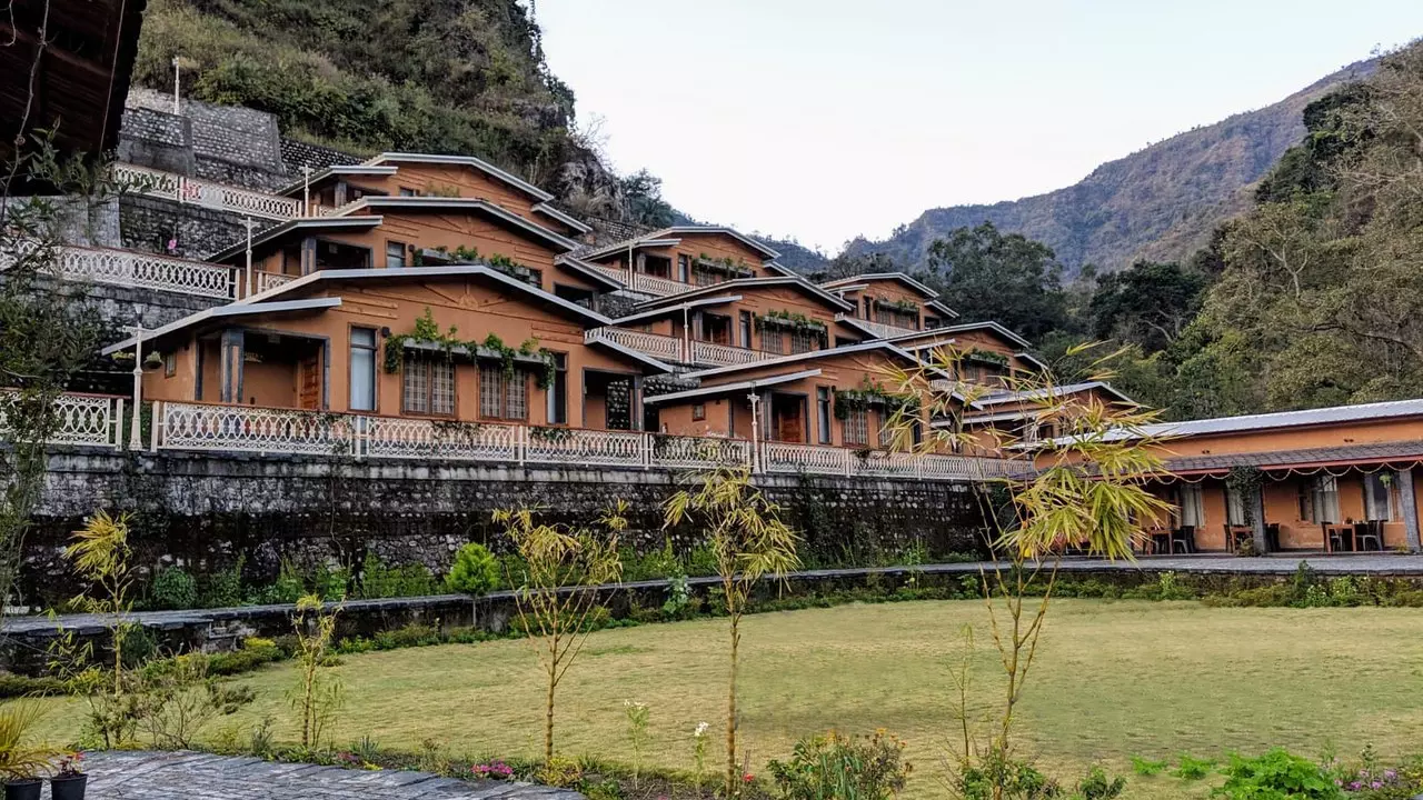 The Yoga School - Rishikesh Yogpeeth Rishikesh Yogpeeth is one of the best Yoga schools in India for teacher training.