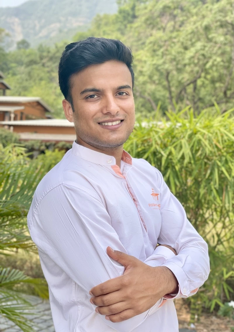 Aman Aman Tiwari - Famous Yoga Teacher in Rishikesh