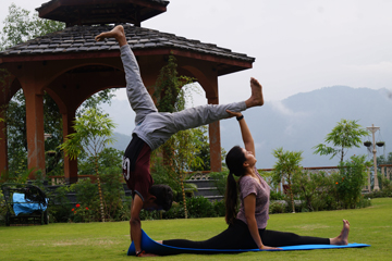 Introductory Yoga Retreat In Rishikesh, India.